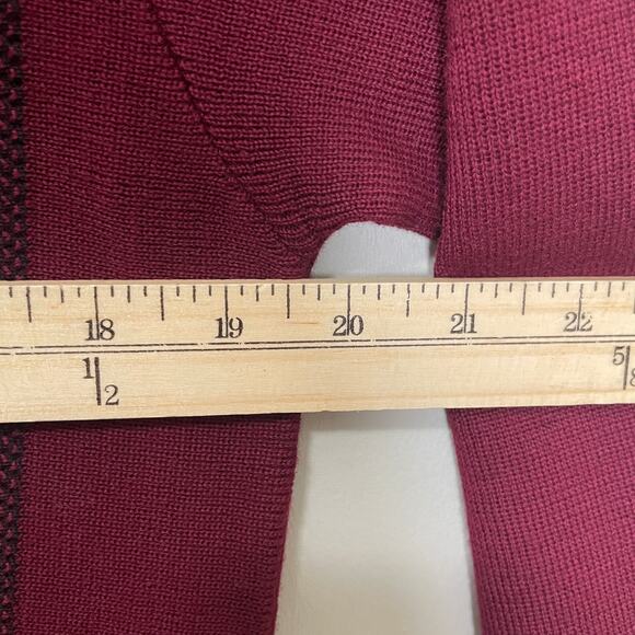 Vintage 100% Wool Soft Collared Long Sleeve Sweater Half Button Burgundy Red 38 - Picture 5 of 5